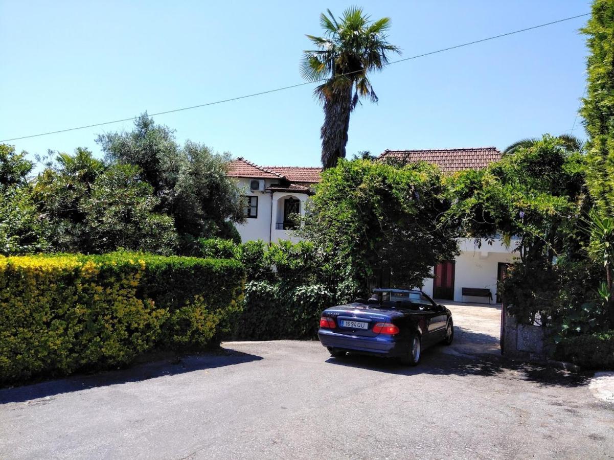 Casa De Marlaes Villa Lousada Bagian luar foto
