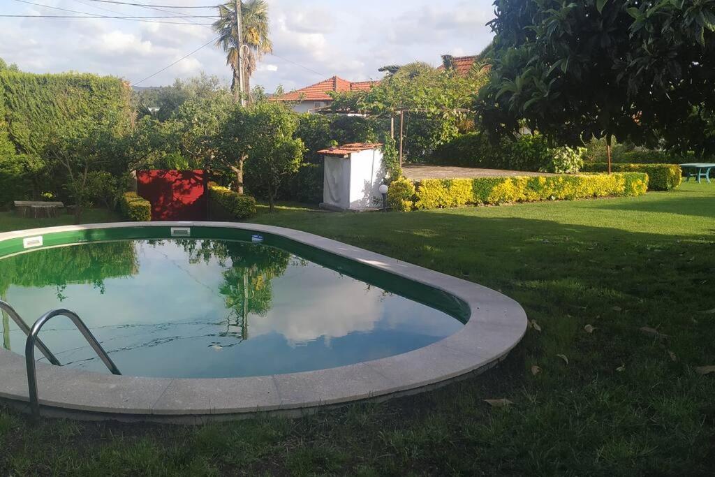 Casa De Marlaes Villa Lousada Bagian luar foto