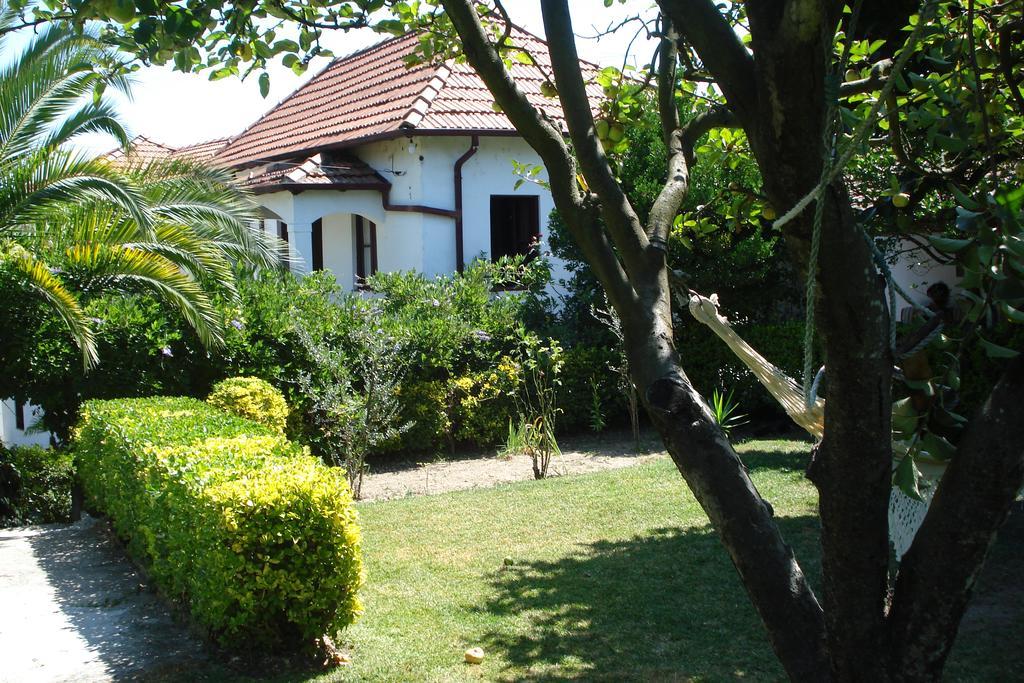 Casa De Marlaes Villa Lousada Bagian luar foto
