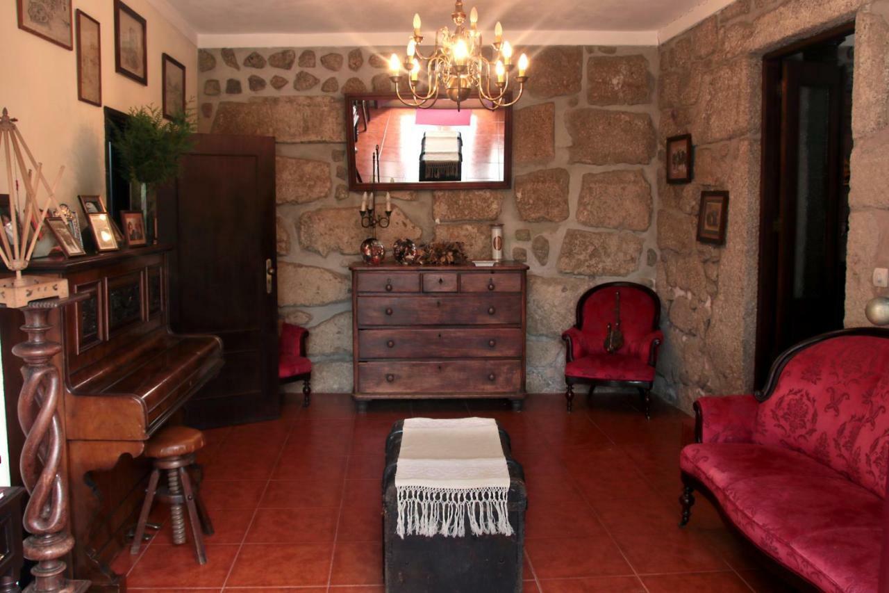 Casa De Marlaes Villa Lousada Bagian luar foto